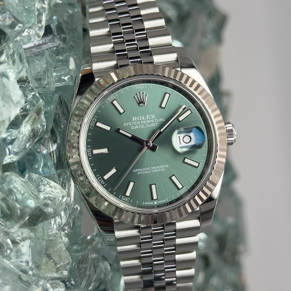 Rolex Datejust 41 Mint Green Jubilee Box/Papers