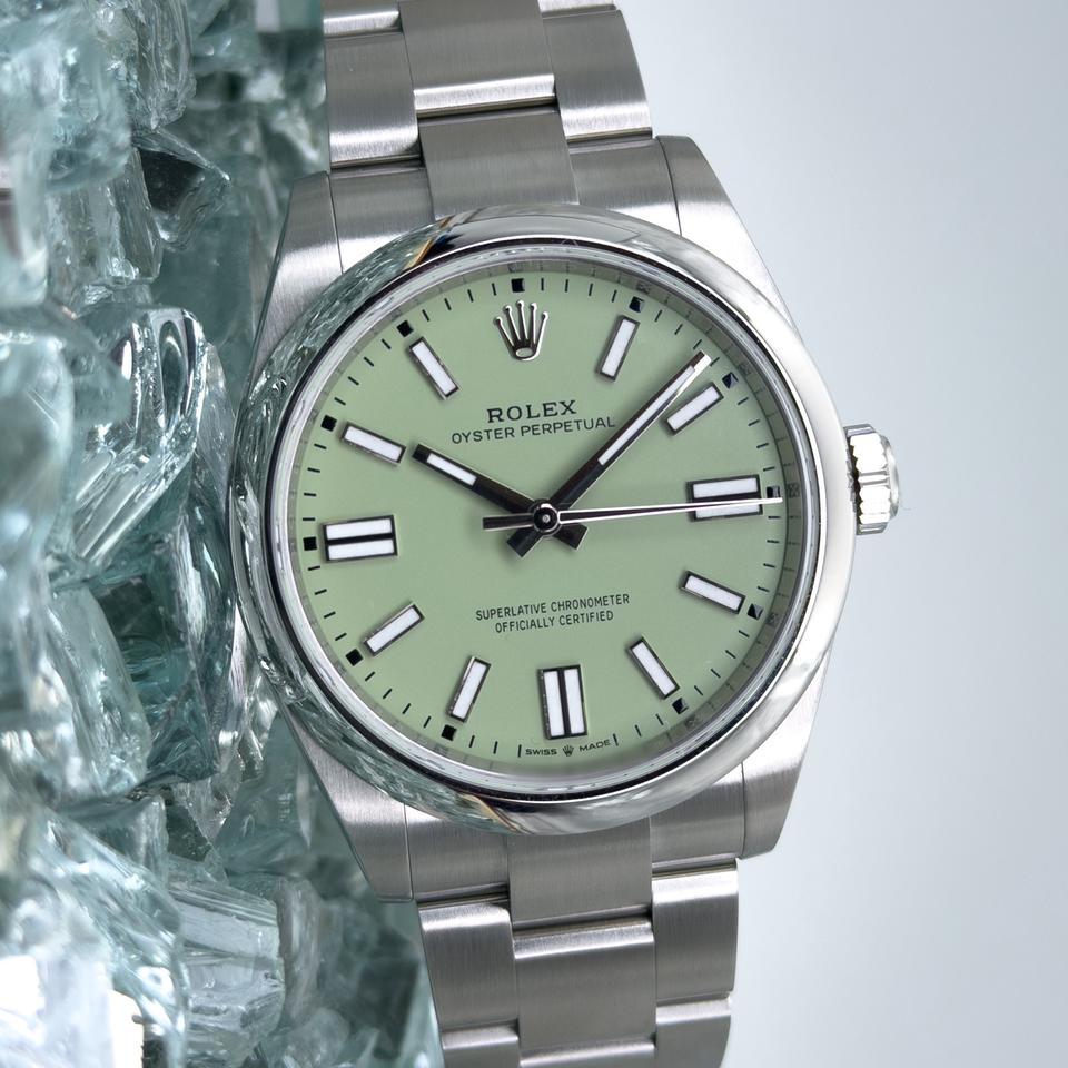 Rolex Oyster Perpetual 41 2026 Pistachio Green Complete Set