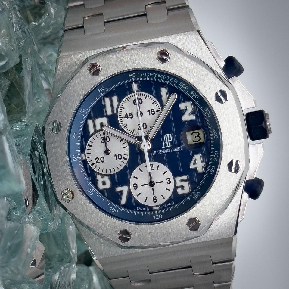 Audemars Piguet Royal Oak Offshore Chronograph Beast Blue Dial Mint Complete Set